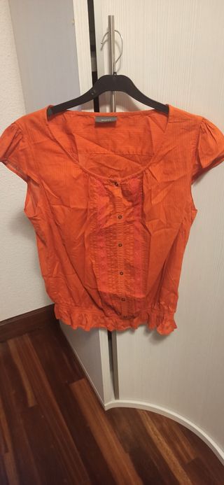 Lote ropa chica alguna con etiqueta moderna vestid