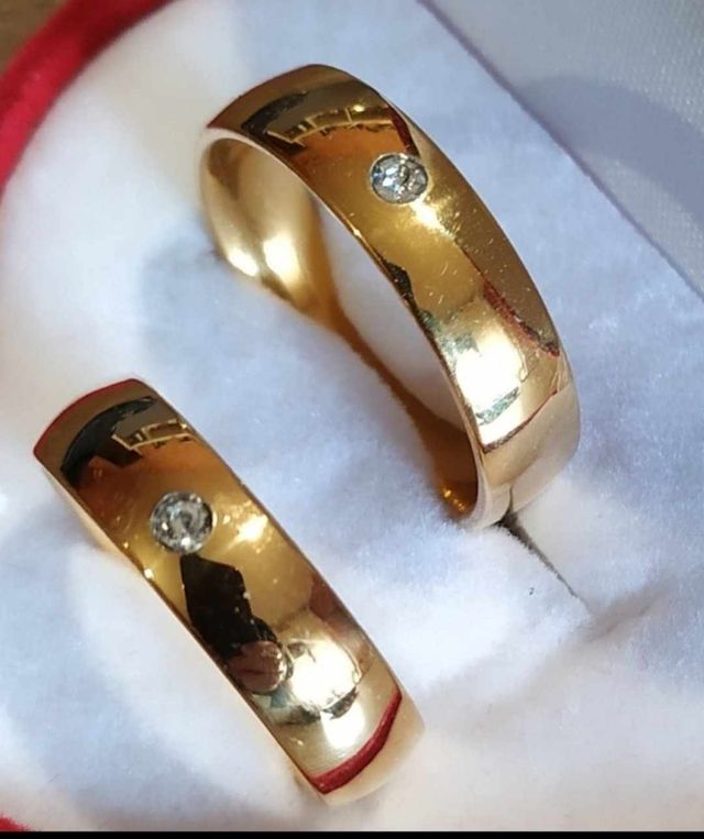 COPPIA FEDI PLACCATE ORO 18 kt