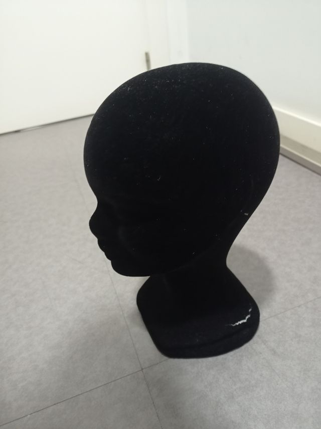 Maniquí cabeza mujer - terciopelo negro