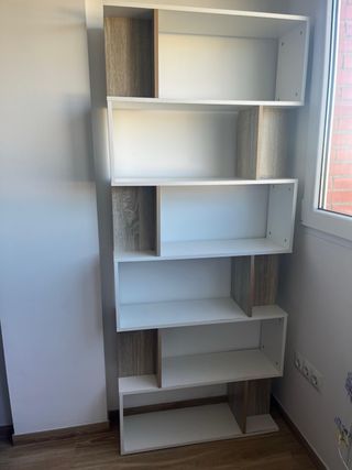 Estantería moderna blanco y marrón