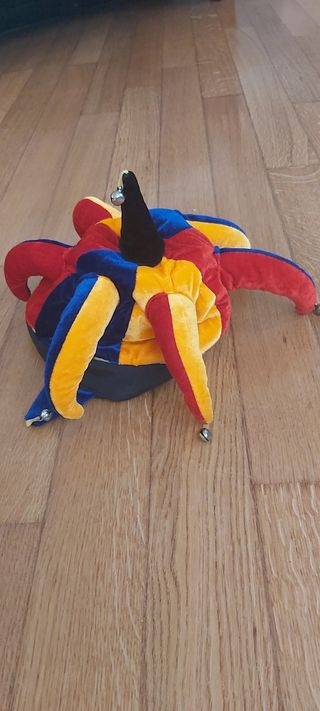 Maschere Carnevale: 3 Maschere e cappello giullare