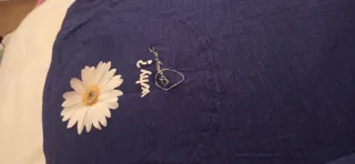 LOTE BOLSOS, ZAPATOS Y  CAMISETA DESIGUAL