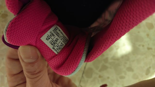 Zapatillas Asics talla 39 y medio