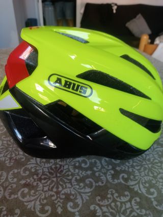 Casco bici ABUS, amarillo