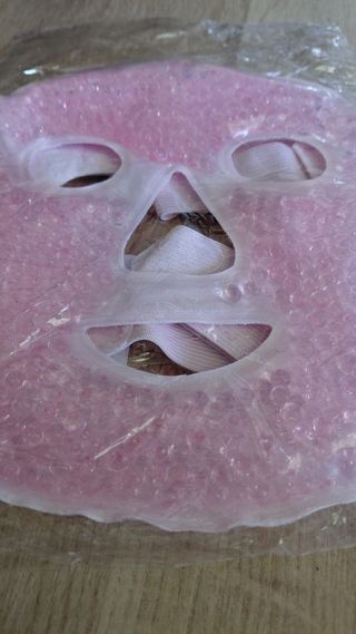 Máscara facial gel rosa