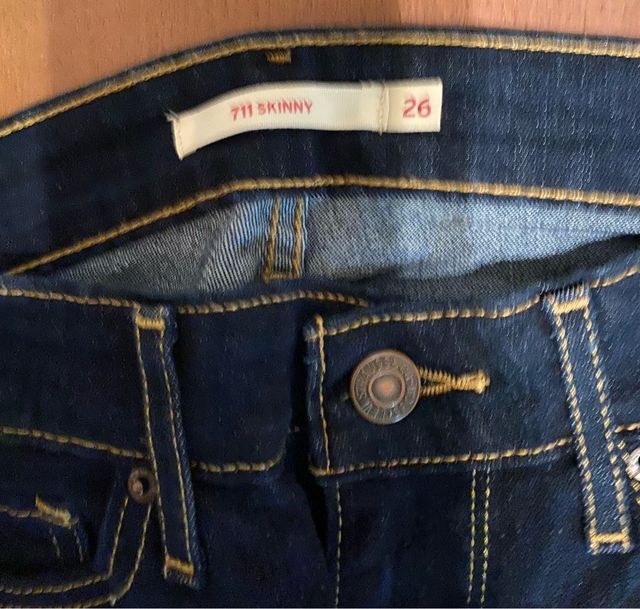 Levi's 711 Skinny Jeans - Talla 26