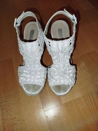 Sandalias cuña blanca mujer
