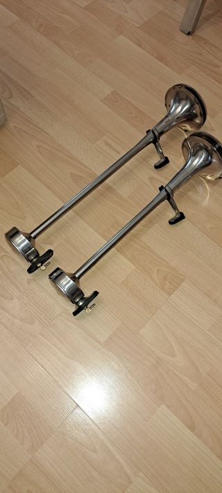 2 Bocinas para camión - Acero inoxidable