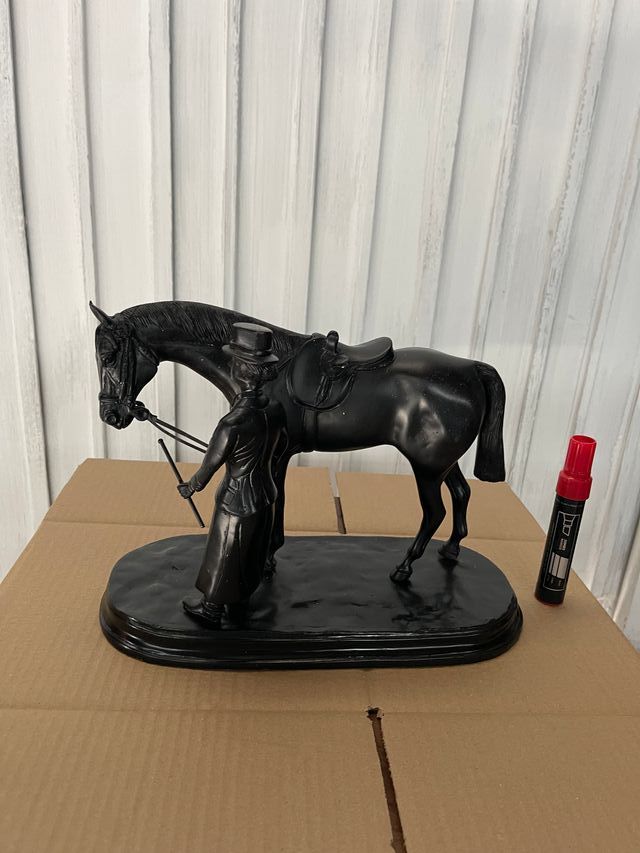 Scultura cavallo cavaliere bronzo