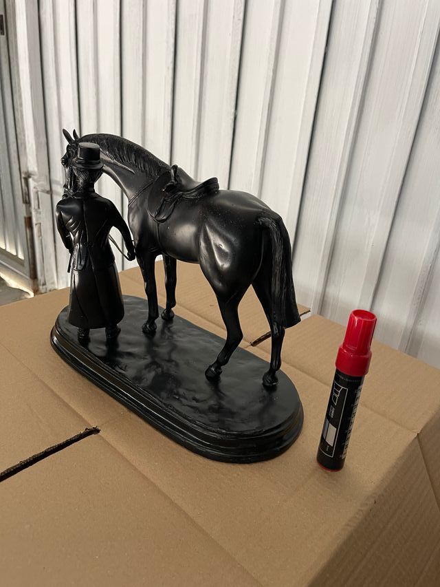 Scultura cavallo cavaliere bronzo