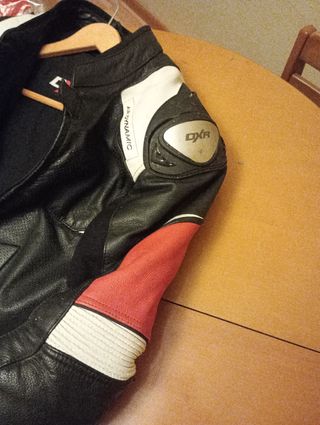 Cazadora chaqueta cuero moto deportiva