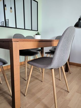 Mesa comedor madera 6 sillas.