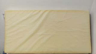 Colchón cuna Ikea Skönast y protector de colchón 