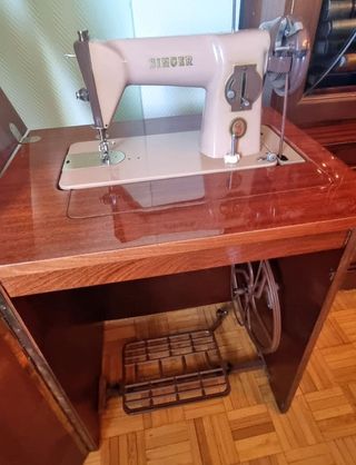 Máquina de Coser Singer