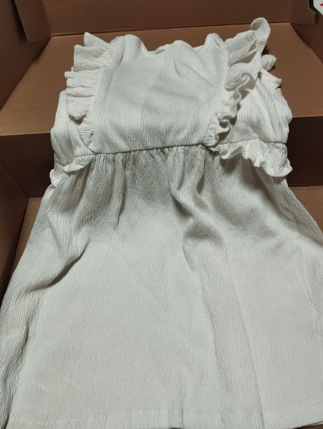 Vestido blanco roto, espalda preciosa, talla 9