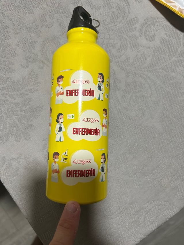Botella agua metalica Enfermeria
