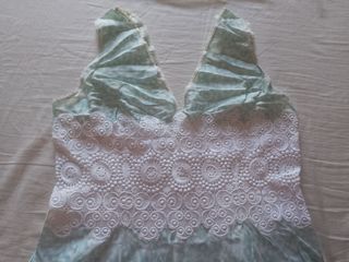 Sottoveste / miniabito verde vintage con pizzo, M