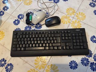 Tastiera ADJ + Mouse Acer
