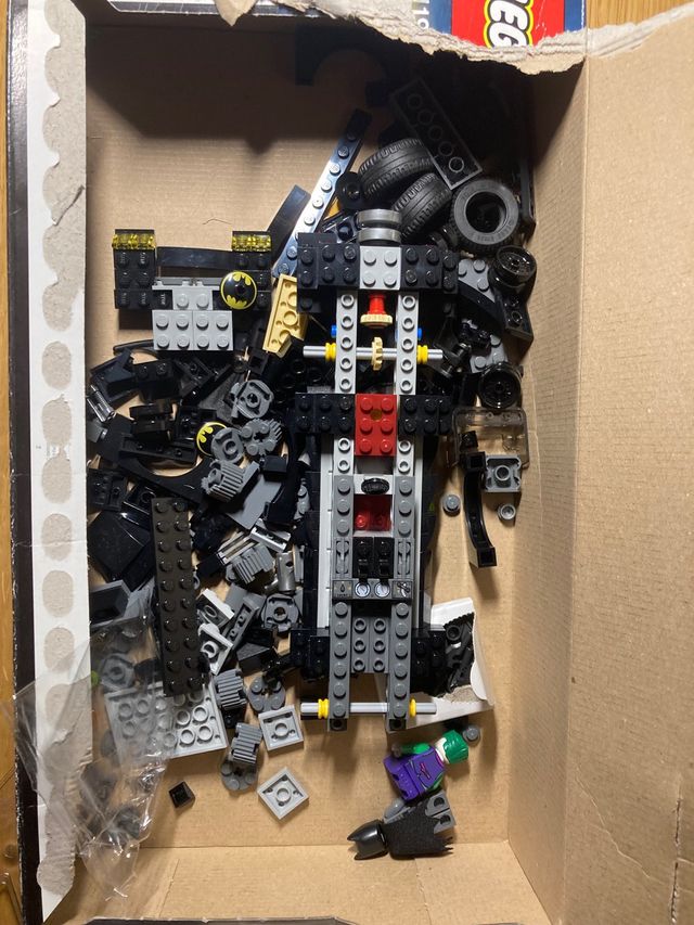 Lego Batman 76119 Batmóvil