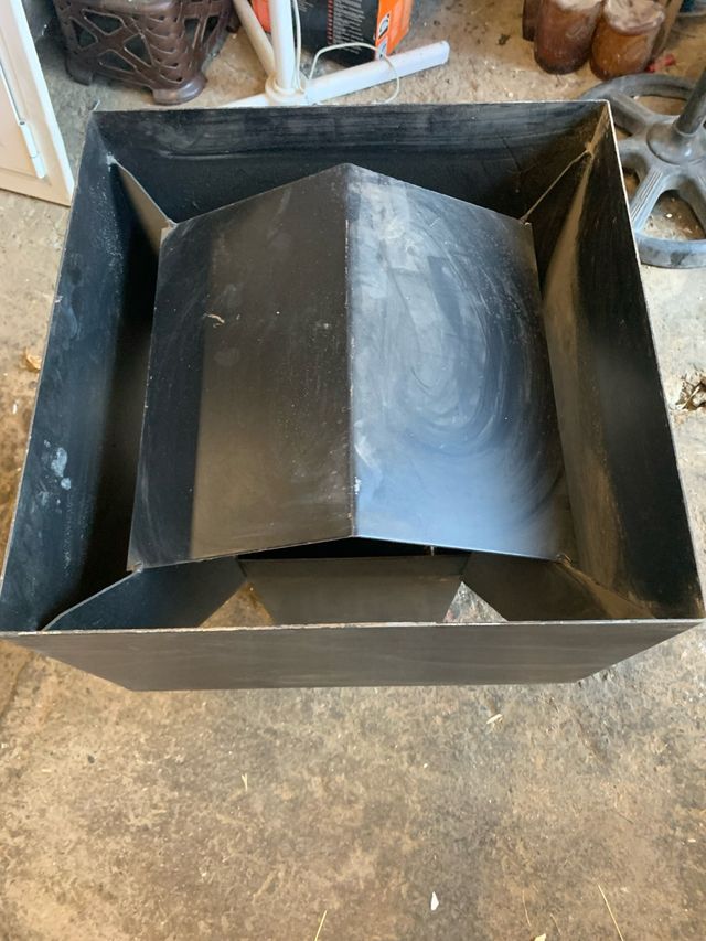 Campana Chimenea Metal Negra