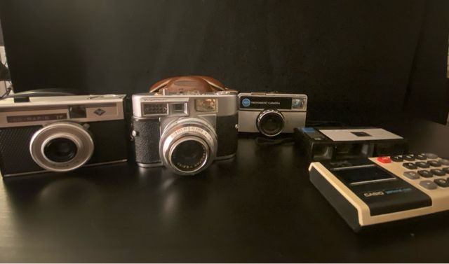 Cámaras vintage + calculadora Casio