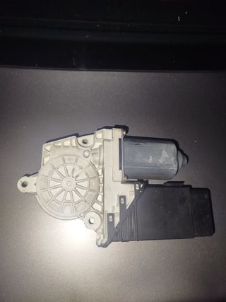 Motor Elevalunas Delantero Derecho - SEAT