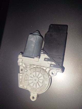Motor Elevalunas Delantero Derecho - SEAT