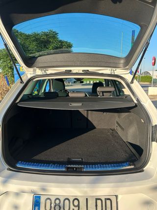 🚗 SEAT León 1.5 TGI Style GNC | 2019 | Etiquet ECO