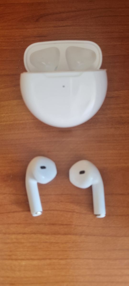 Auriculares inalámbricos Bluetooth blancos