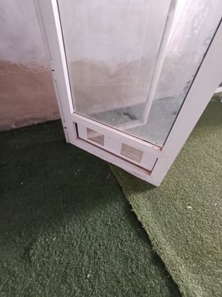 Puerta aluminio blanca 82x210cm