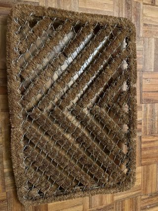 Tappeto di sisal marrone