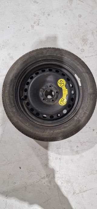 Neumático Goodyear 215/55R16
