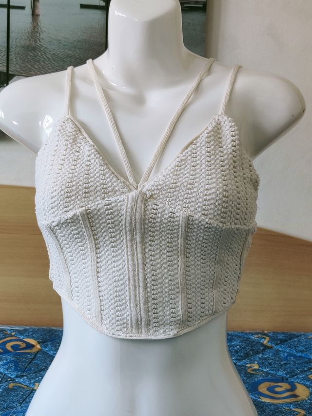 Top crochet Zara blanco roto