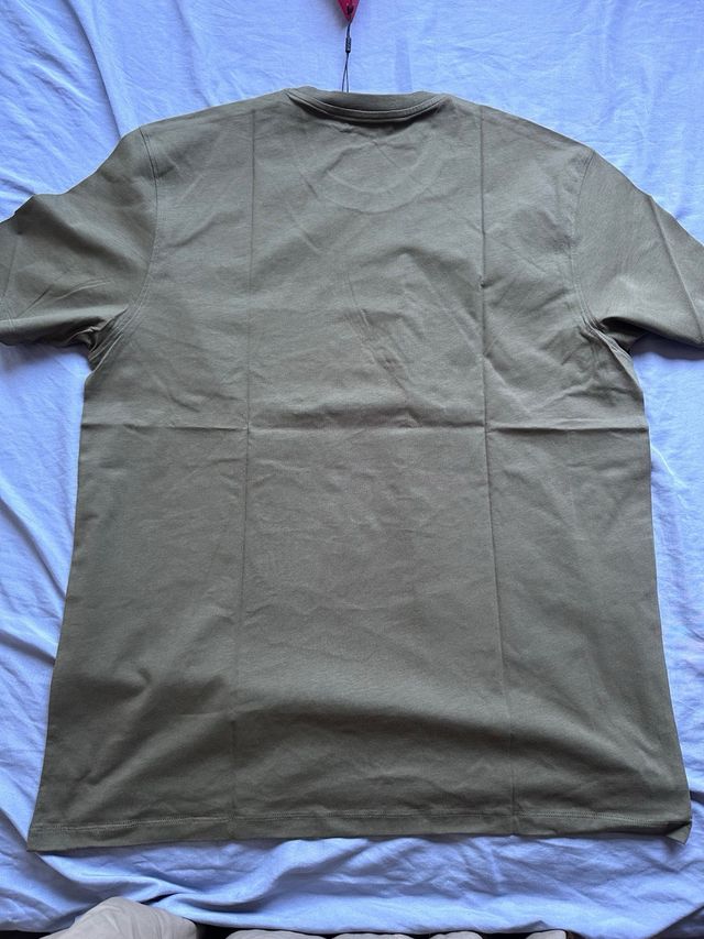 Camiseta Carolina Herrera - Verde Oliva - L