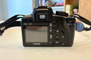 Canon EOS + objetivo Sigma + flash