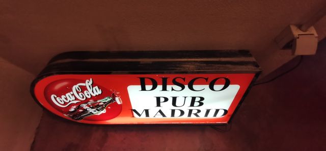 Cartel luminoso Coca-Cola Bar
