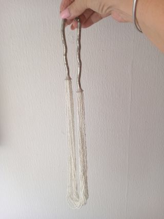 Collar Boho plata y blanco