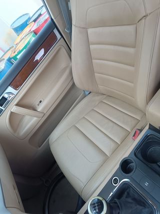 Volkswagen Touareg 2.5 TDI - Piezas