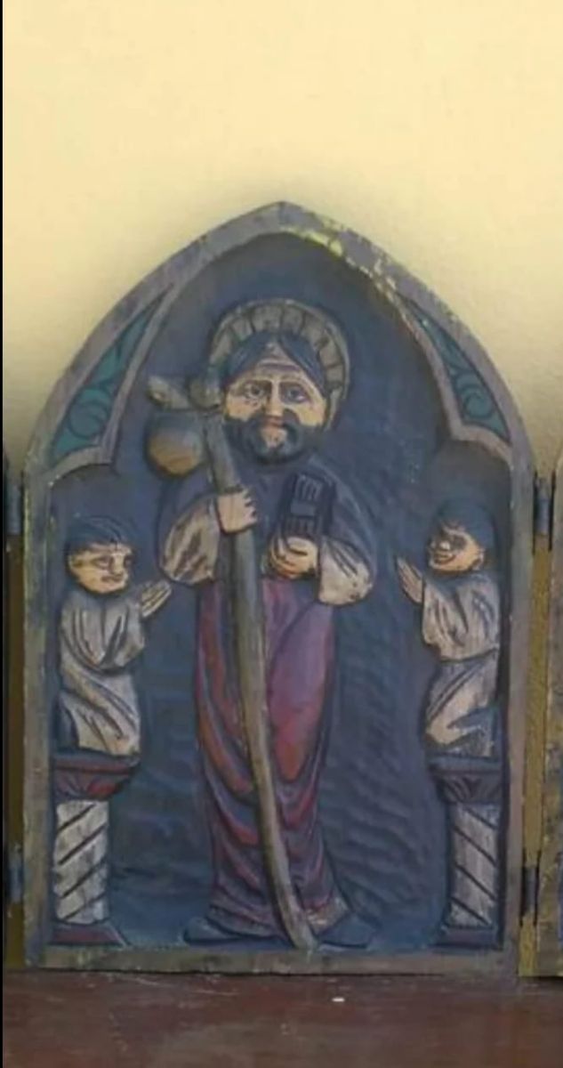 Tríptico madera policromada medieval