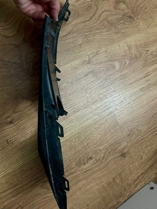 Rejilla antiniebla VW Touran