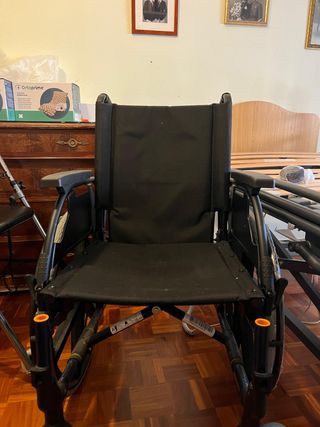 Silla de ruedas Breezy premium plegable