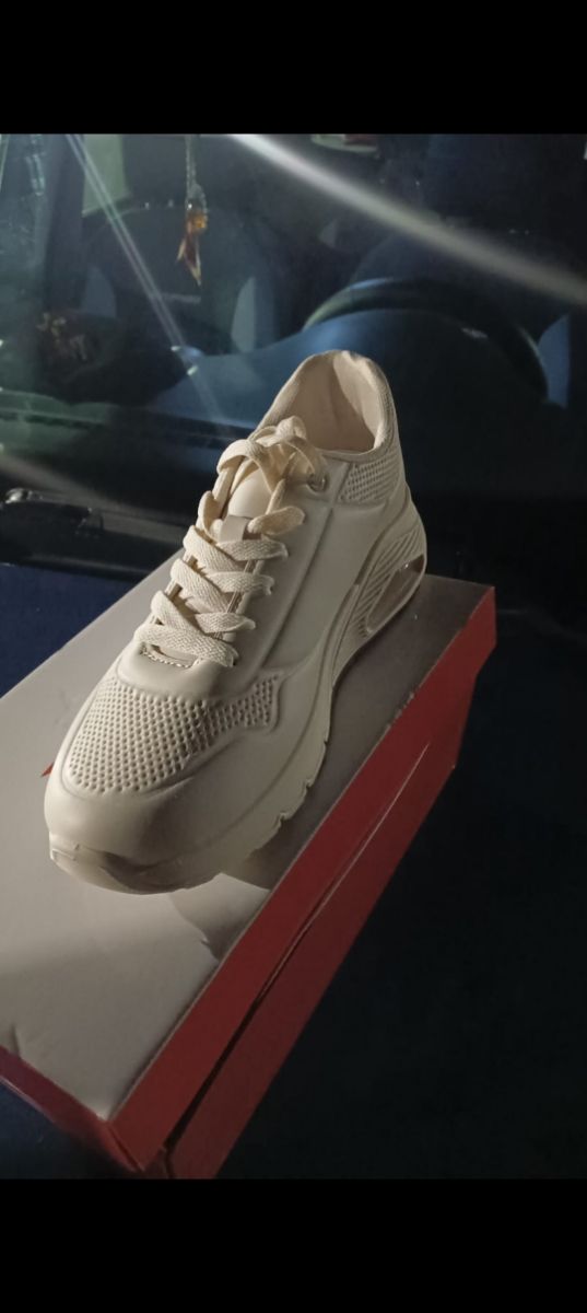 Zapatillas deportivas blancas unisex