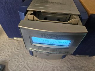 Kenwood HM-332: Radio Cassette