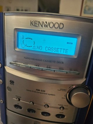 Kenwood HM-332: Radio Cassette
