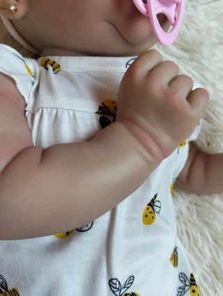 Bebita Teborn disponible