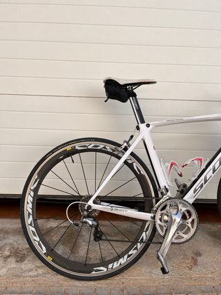 Bicicleta de carretera Scott Foil 40