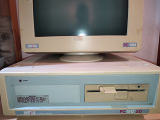 Amstrad PC1512 SD con monitor reparación/desguace