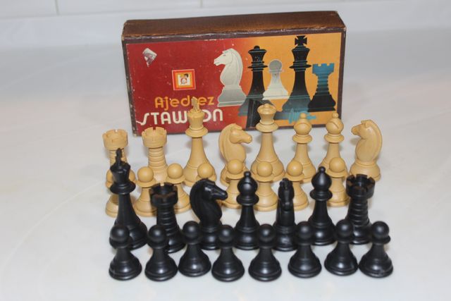 PEZZI DI Scacchi Staunton Piccoli RF 624