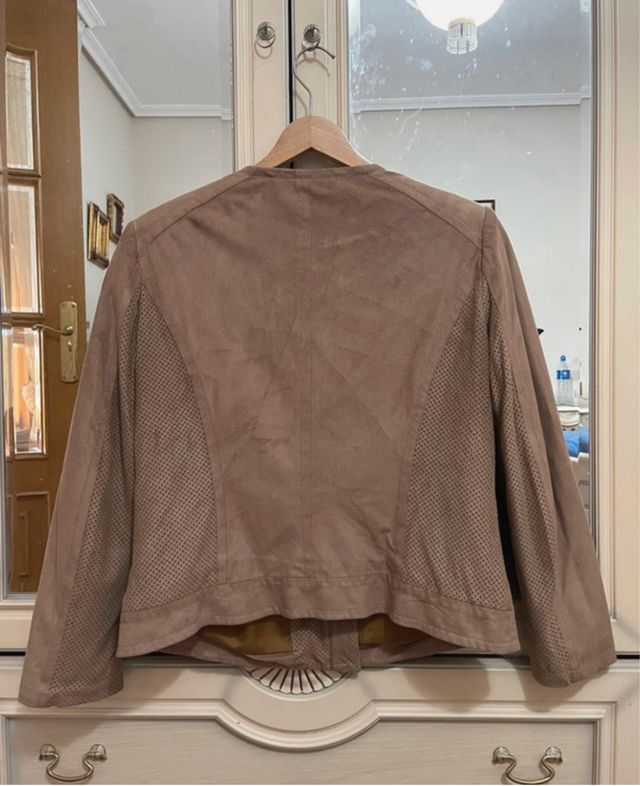 Cazadora ante beige Alba Conde - 44