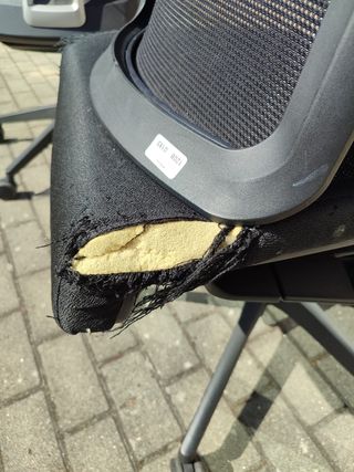 LOTE de 58 sillas oficina - usadas